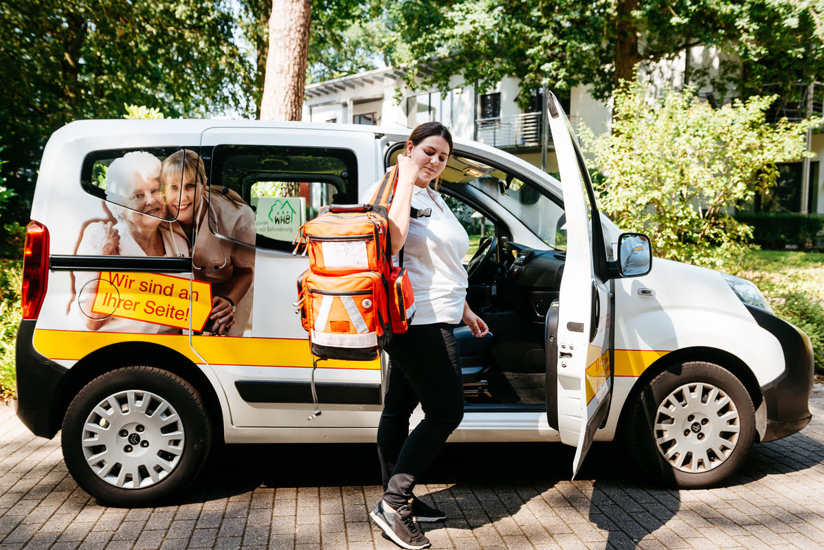 hauspflege-auto-HiRes.jpg