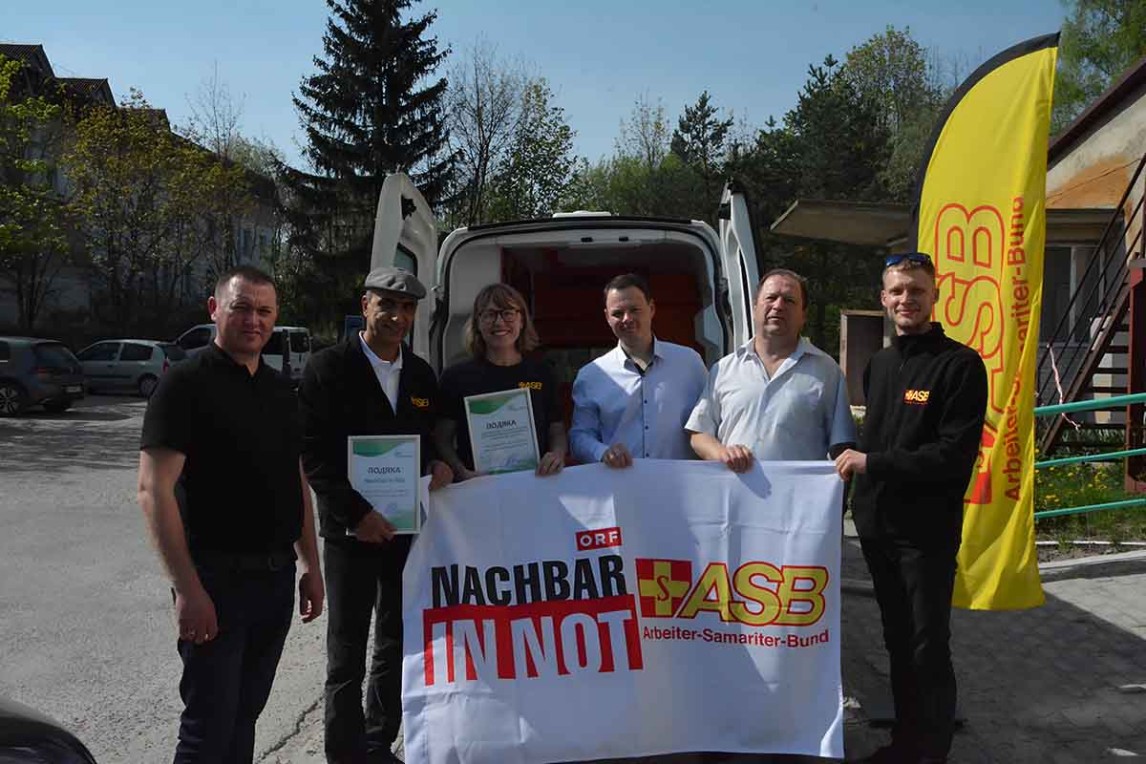 Neuer Rettungswagen.jpg