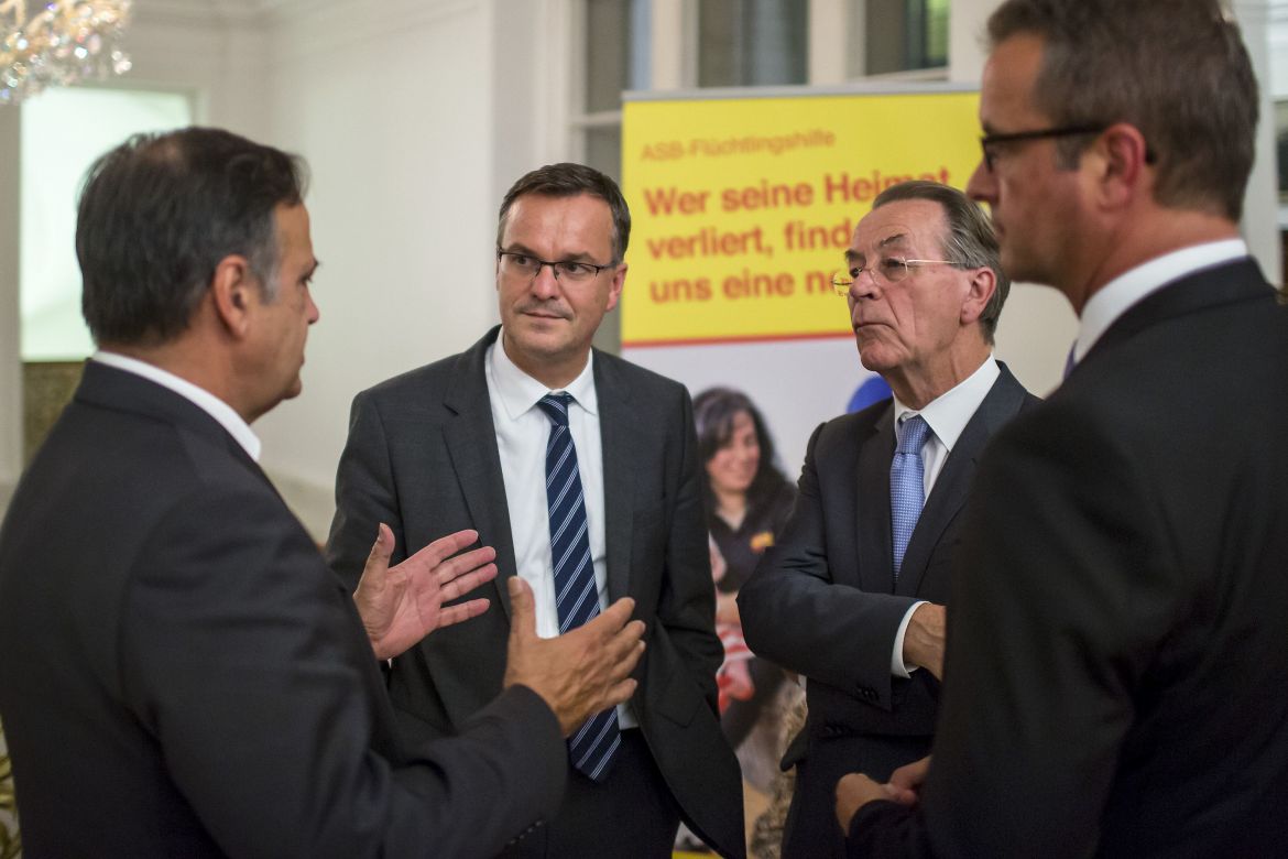 150921-asb-parlamentarischer-abend-fleckenstein-staatssek-engelke-hannibal.jpg
